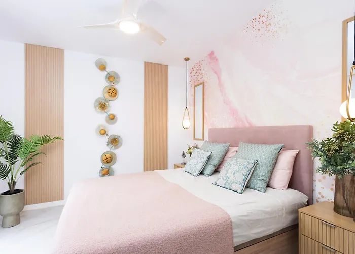 New! Sea View With Aircon In Center Of Americas Апартаменти