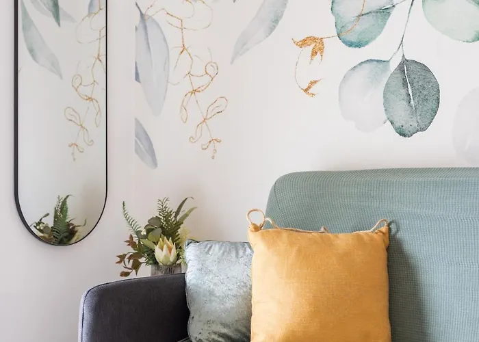 Апартаменти New! Sea View With Aircon In Center Of Americas