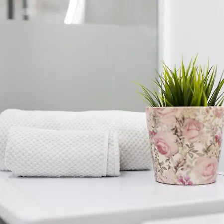 Apartment New! Sea View With Aircon In Center Of Americas *