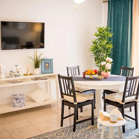 New! Sea View With Aircon In Center Of Americas Apartamento *
