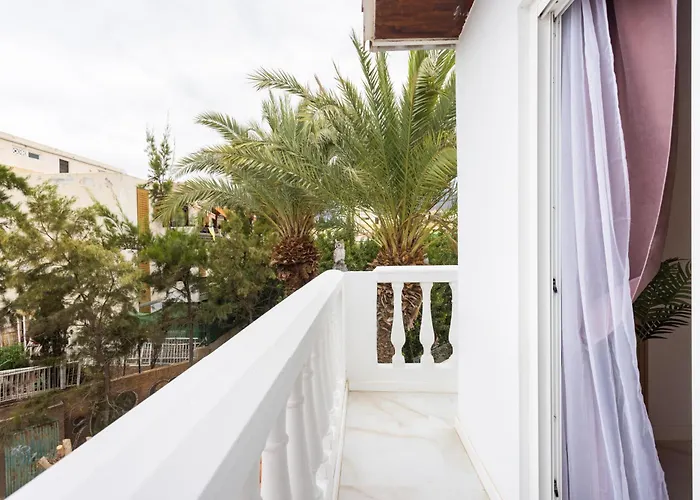 New! Sea View With Aircon In Center Of Americas *