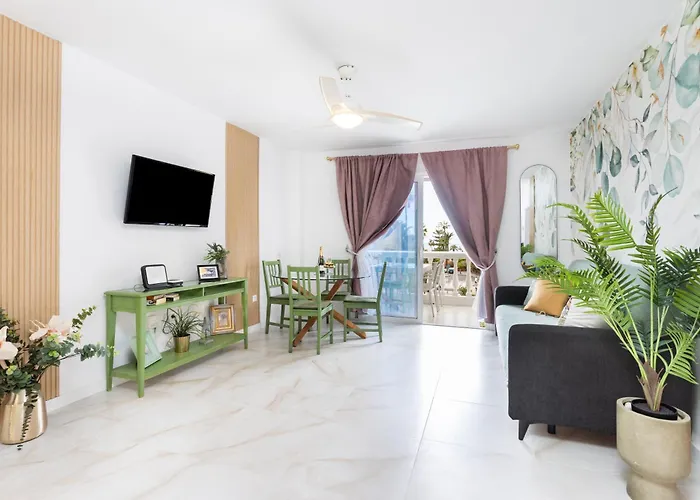 New! Sea View With Aircon In Center Of Americas