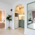New! Sea View With Aircon In Center Of Americas Apartman